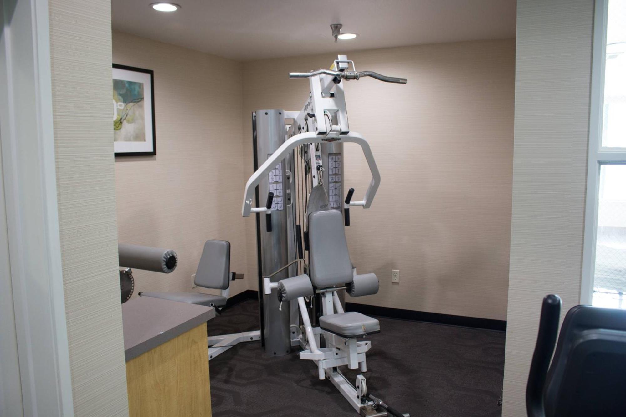 Fairfield Inn & Suites Oakland Хейуорд Экстерьер фото