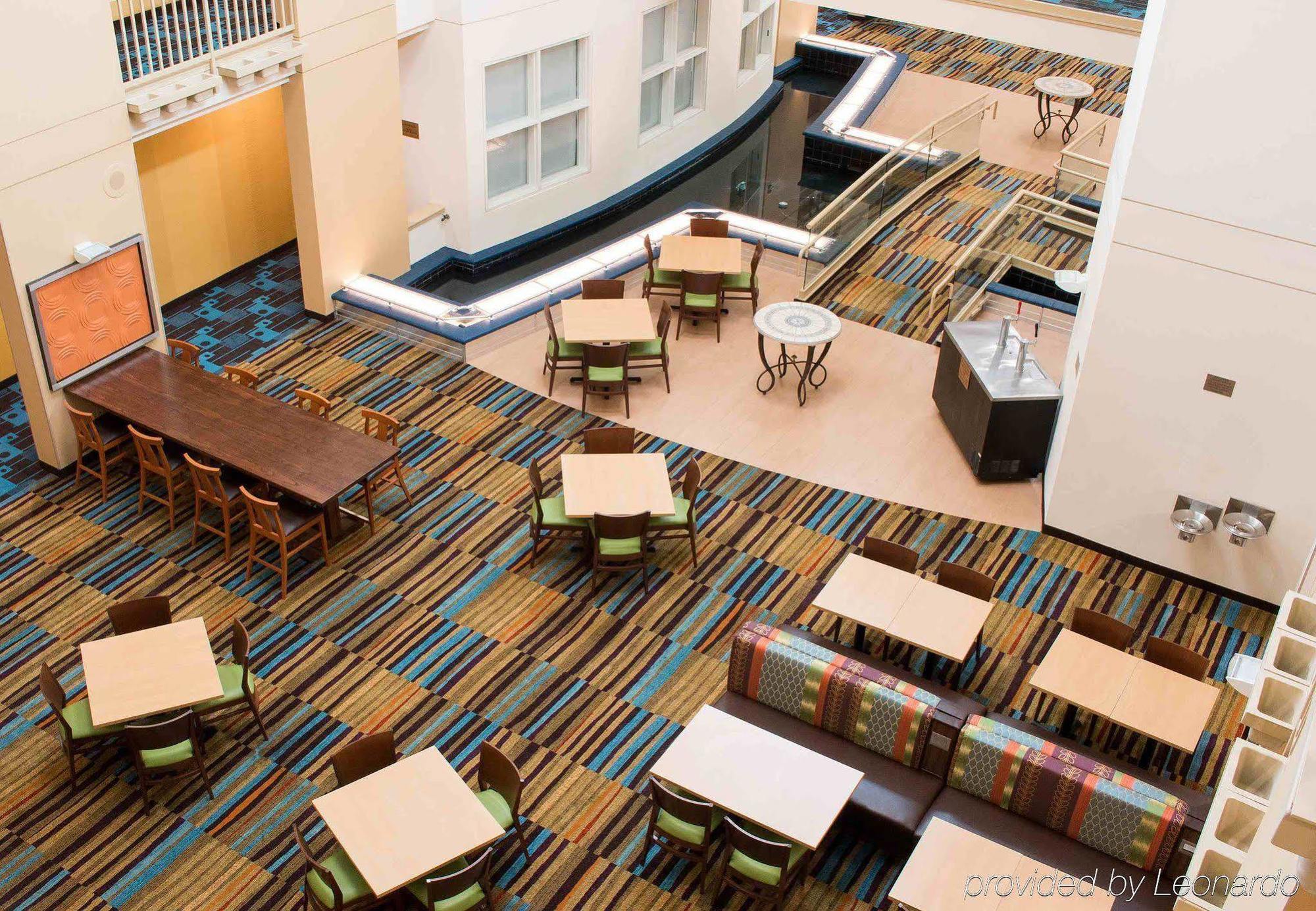 Fairfield Inn & Suites Oakland Хейуорд Экстерьер фото